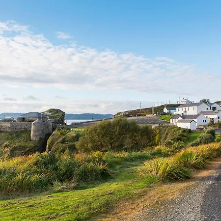 Joyce's Inishowen 3*