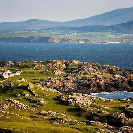 Joyce's Inishowen 3*