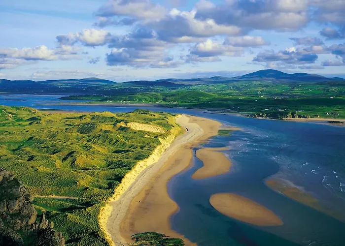 Joyce's Inishowen 3* Carndonagh