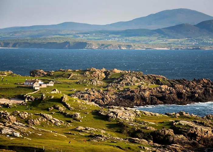 Joyce's Inishowen 3*