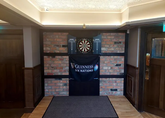 Joyce's Inishowen 3* Carndonagh