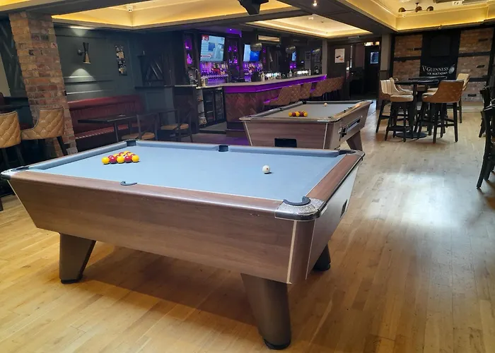 Joyce's Inishowen 3* Carndonagh